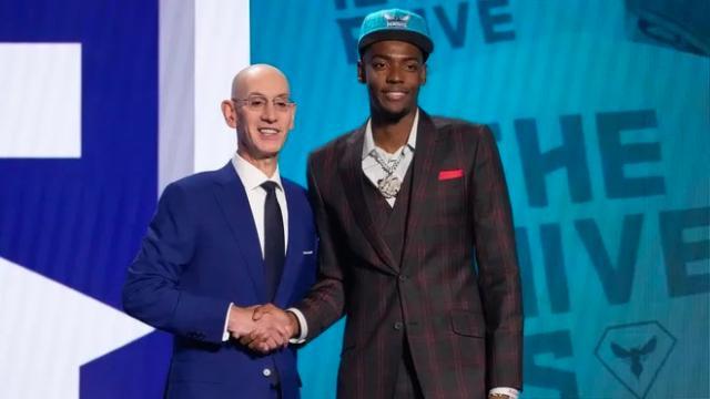 【新秀列传】榜眼秀来自运动之家，豪言带队进总决赛